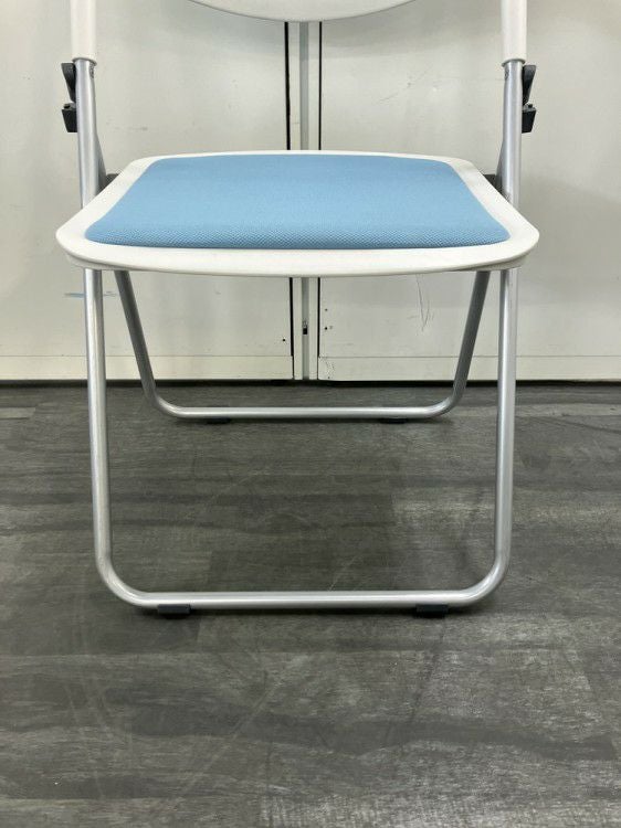 イトーキラムダシリーズ 折畳パイプイス 商品画像8