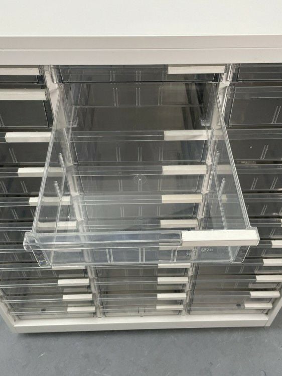 イトーキシンラインシリーズ クリアトレーキャビネット 商品画像8