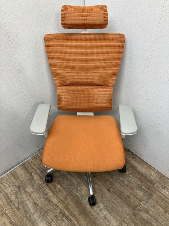 エルゴヒューマン可動肘付フィットチェア 商品画像3