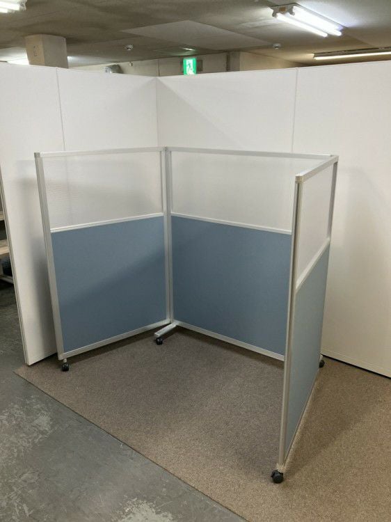 イトーキ3連自立パーテーション 商品画像1