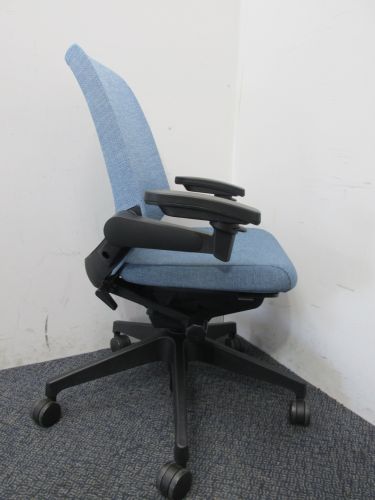 イトーキnort(ノートチェア)シリーズ 可動肘付きノートチェア 商品画像4