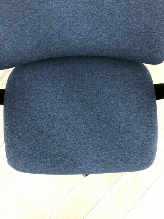 コクヨ Duora2(デュオラ2)チェア 固定肘付デュオラ2チェア 商品画像8