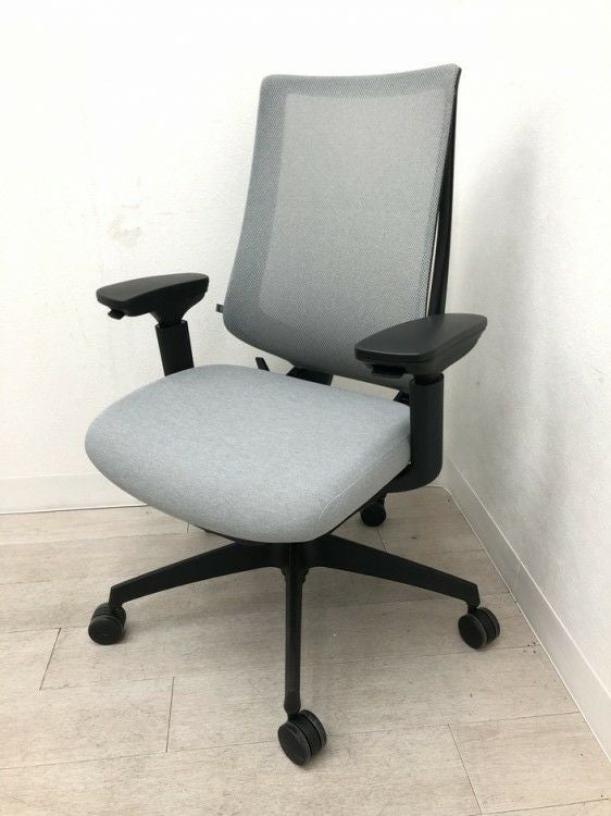 コクヨ Duora2(デュオラ2)チェア 可動肘付デュオラ2チェア 商品画像1