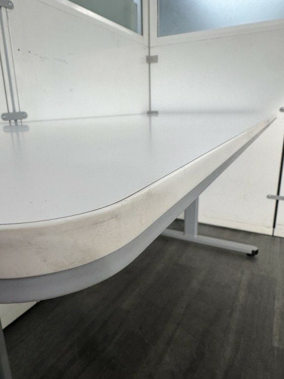 コクヨBT-500シリーズ ミーティングテーブル 商品画像11