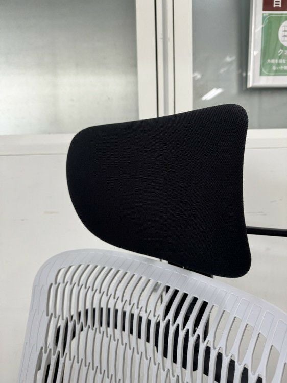 ウチダ（内田洋行）AJ2シリーズ 可動肘付AJ2チェア 商品画像8