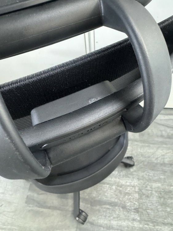 ウチダ（内田洋行）セレッツァ（Sellezza）チェア 可動肘付セレッツァチェア 商品画像13