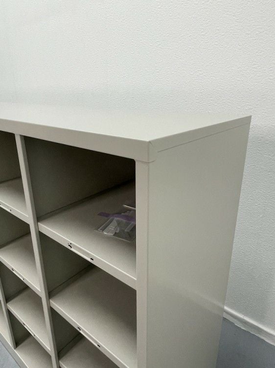 ウチダ（内田洋行）24人用シューズボックス 商品画像4