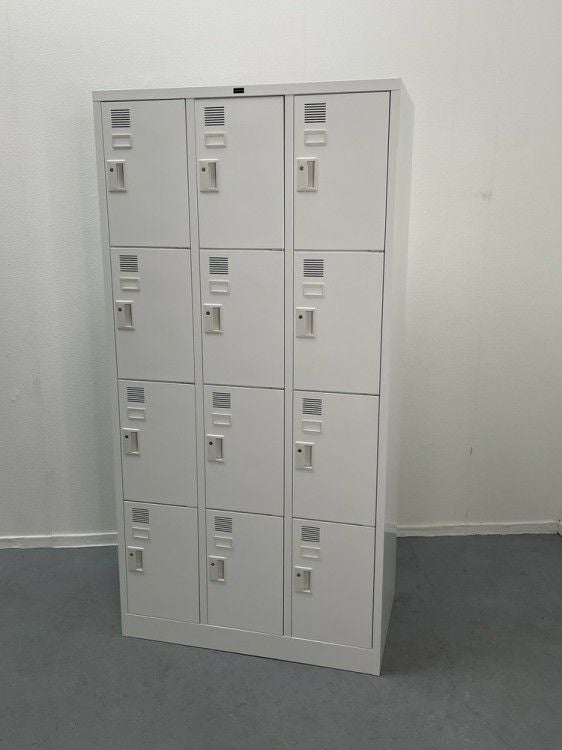 ウチダ（内田洋行）NS型シリーズ 12人用ロッカー 商品画像1