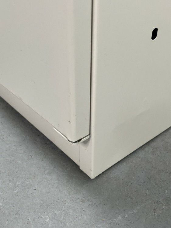 プラスM型ロッカーシリーズ 4人用パーソナルロッカー 商品画像6