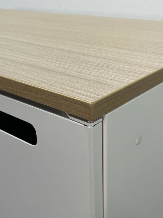 プラスM型ロッカーシリーズ 4人用パーソナルロッカー 商品画像4