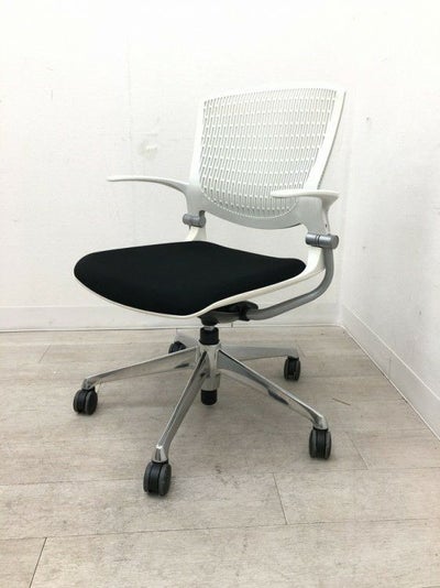 オカムラGrata（グラータ）チェア ミーティングチェア 商品画像1