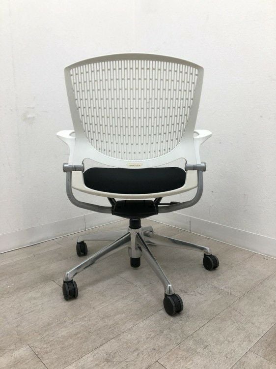 オカムラGrata（グラータ）チェア ミーティングチェア 商品画像5