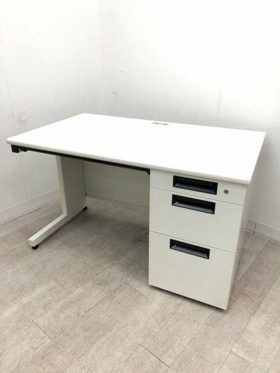 プラスフラットラインシリーズ 1200片袖デスク 商品画像1