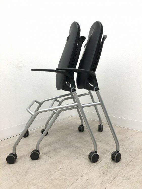 オカムラGrata（グラータ）チェア ネスティングチェア2脚セット 商品画像21