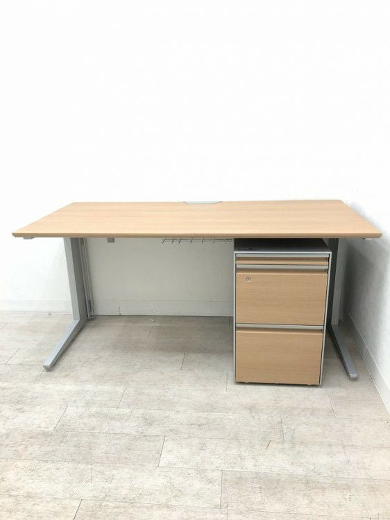 オカムラ1500平デスク+ワゴンセット 商品画像2