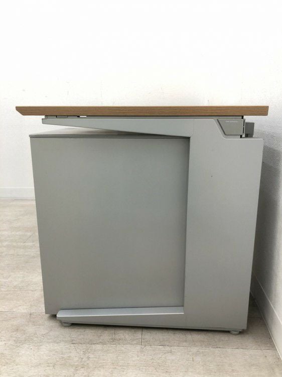 オカムラ1500平デスク+ワゴンセット 商品画像4