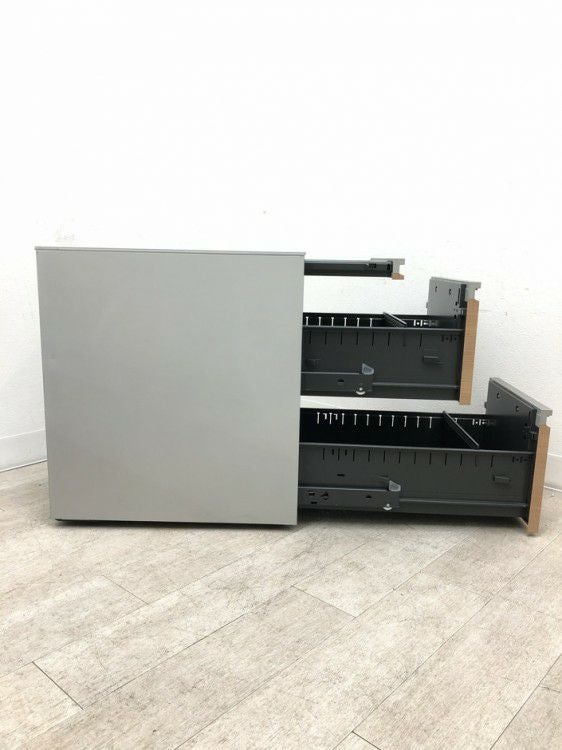 オカムラ1500平デスク+ワゴンセット 商品画像24