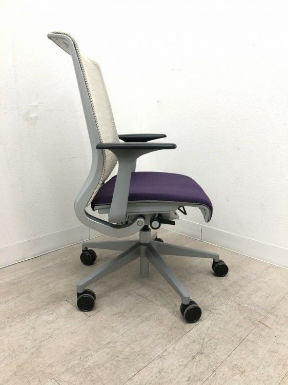 スチールケースシンク（Think）チェア 固定肘付シンクチェア 商品画像6