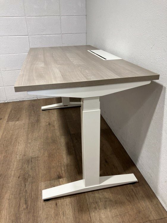 HermanMiller（ハーマンミラー）電動昇降デスク 商品画像5