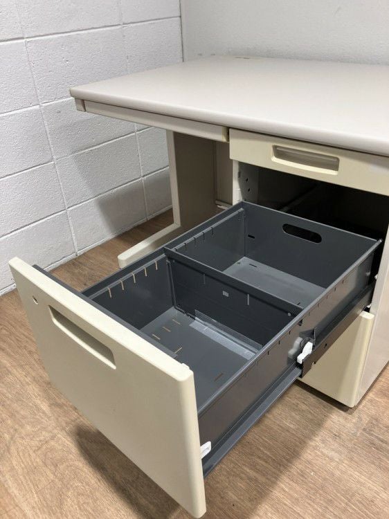 コクヨBS+シリーズ 1000片袖デスク 商品画像6