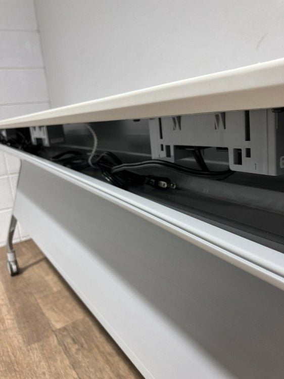 コクヨエピファイ(EPIPHY)シリーズ 1800平行スタックテーブル 商品画像8