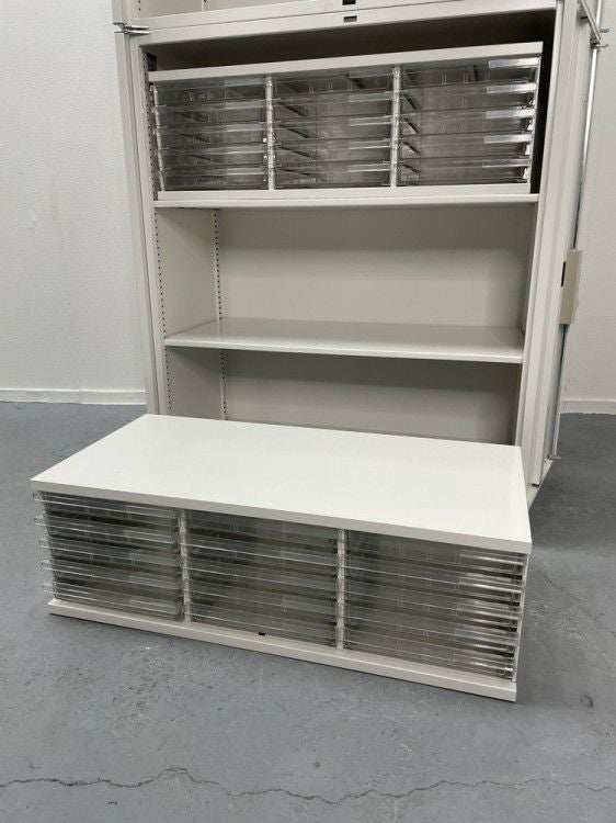 プラスシンラインシリーズ 両開きクリアトレー上下書庫 商品画像13