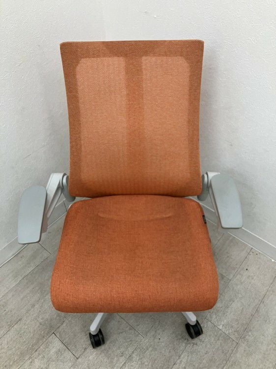 イトーキAct(アクト)チェア 可動肘付アクトチェア 商品画像3