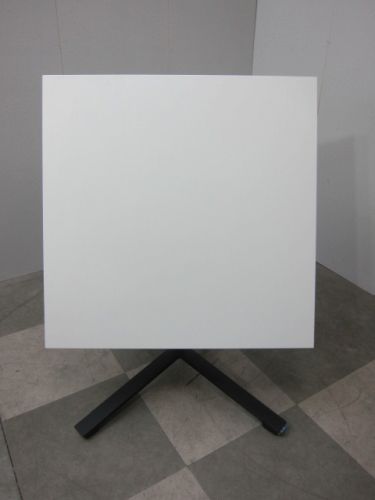 コクヨ900角テーブル 商品画像10