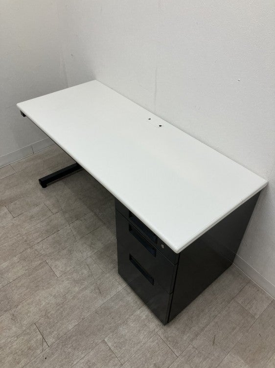 プラスフラットラインシリーズ 1400片袖デスク 商品画像7