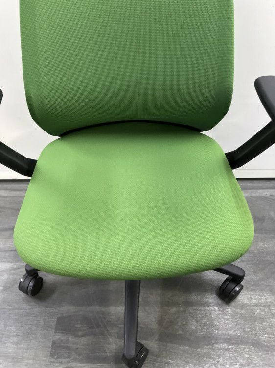 ウチダ（内田洋行）ニンバスチェア 固定肘付ニンバスチェア 商品画像7