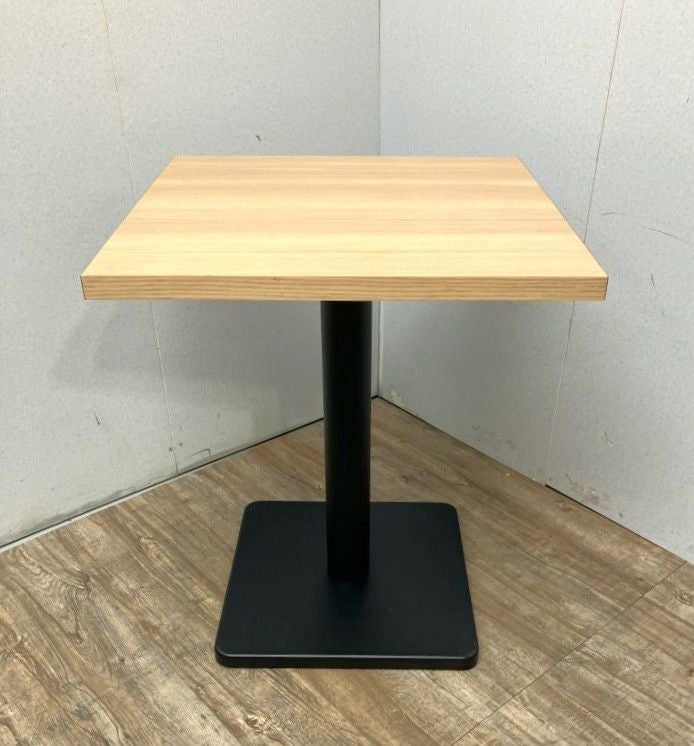 600角テーブル 商品画像1