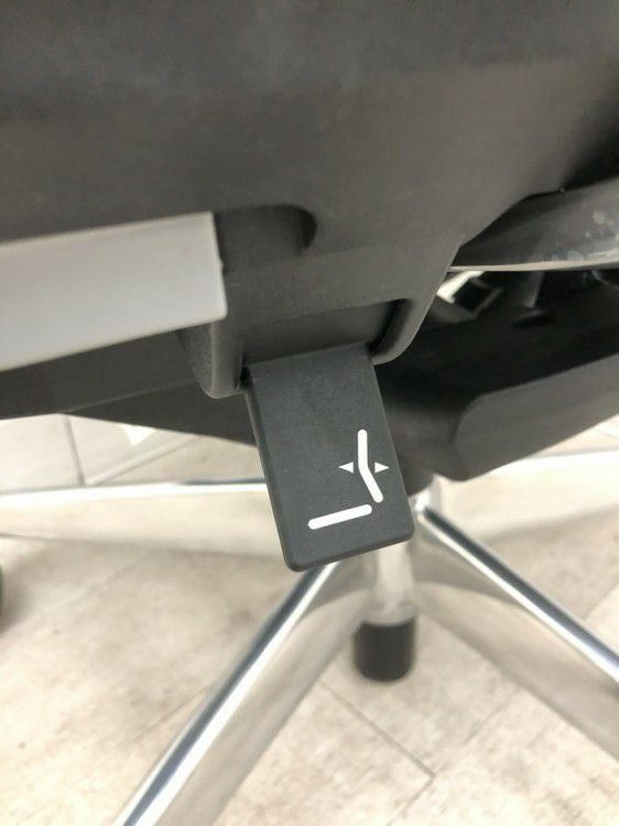 コクヨBezel(ベゼル)チェア 固定肘付ベゼルチェア 商品画像19