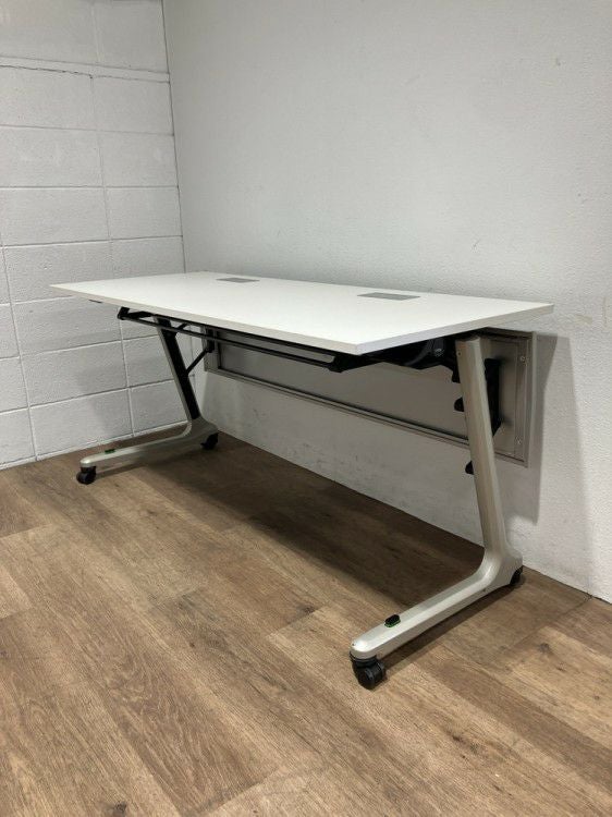 イトーキコンシアシリーズ サイドスタックテーブル 商品画像2