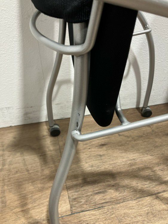 イトーキプリエ2シリーズ ネスティングチェア4脚セット 商品画像9