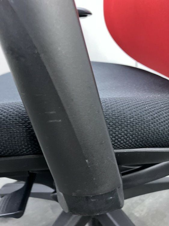 INABA/イナバyera(イエラ)チェア 可動肘付イエラチェア 商品画像11