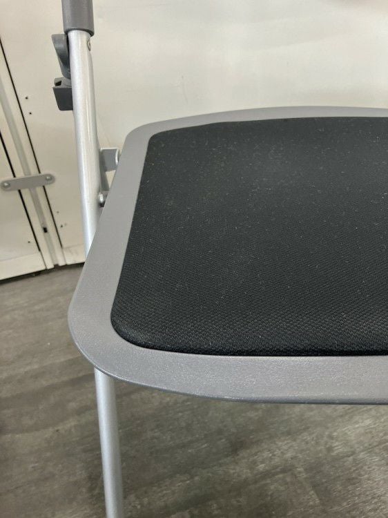 イトーキラムダシリーズ 折畳パイプイス 商品画像7