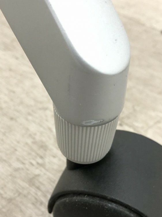 コクヨLeafline(リーフライン)シリーズ 1200平行スタックテーブル 商品画像8