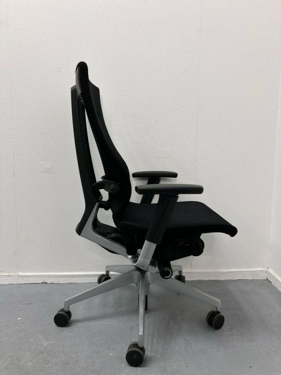 イトーキ可動肘付スピーナチェア 商品画像3