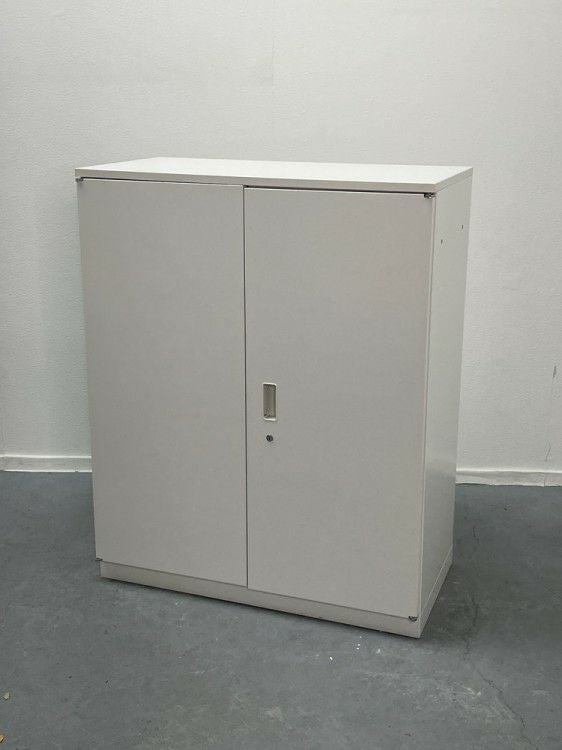 イトーキシンラインシリーズ 両開き書庫 商品画像1