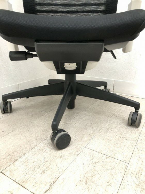 プラスBezel(ベゼル)チェア 可動肘付ベゼルチェア 商品画像23