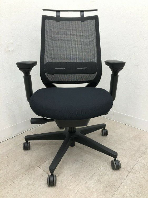 コクヨMitra2（ミトラ2）チェア 可動肘付ミトラ2チェア 商品画像3