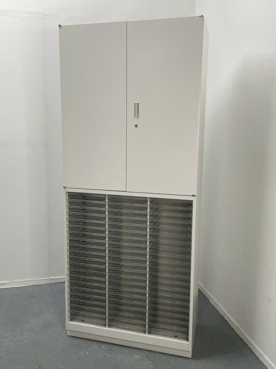 イトーキシンラインシリーズ 両開きクリアトレー上下書庫 商品画像1