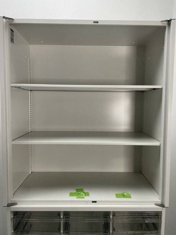 イトーキシンラインシリーズ 両開きクリアトレー上下書庫 商品画像11