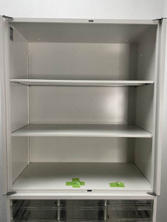 イトーキシンラインシリーズ 両開きクリアトレー上下書庫 商品画像11