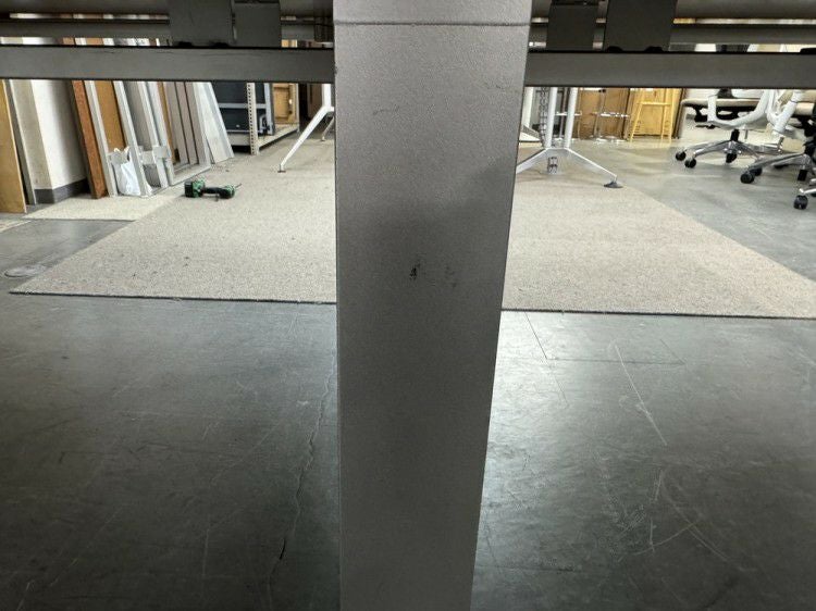 イトーキインフューズシリーズ 3200ミーティングテーブル 商品画像7