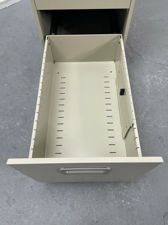 DSKファイルキャビネット 商品画像11