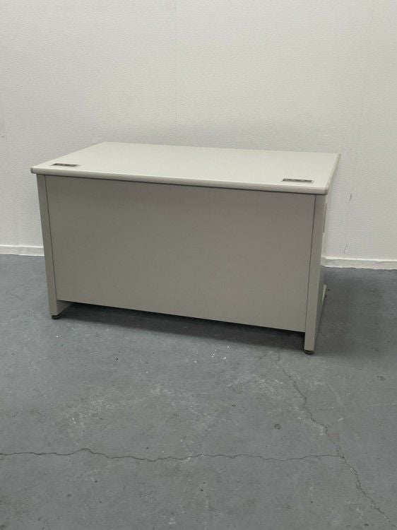 オカムラSDシリーズ 1200平デスク 商品画像3