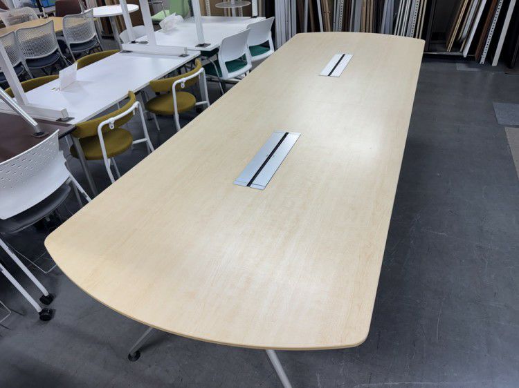 イトーキDDシリーズ 3200ミーティングテーブル 商品画像3