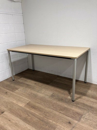 イトーキDCシリーズ ミーティングテーブル 商品画像1