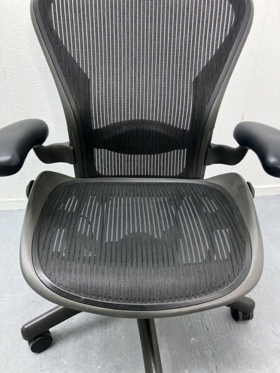 HermanMiller（ハーマンミラー）アーロンチェア 固定肘付アーロンチェア 商品画像6